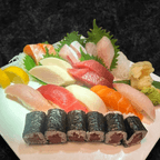 Best Sushi & Sashimi Combo in Homewood, IL